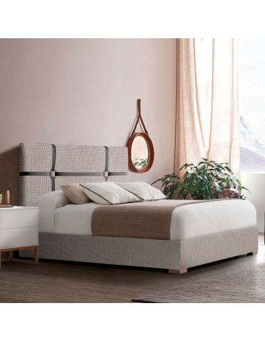 Cama tapizada con canapé abatible Treviso