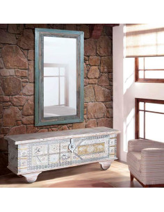 Baúl rústico decapé y bronce