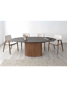 Mesa ovalada porcelánica Lone