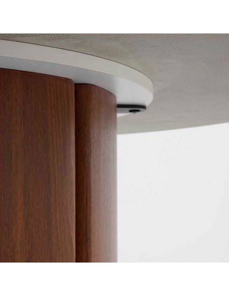 Mesa redonda de nogal y cerámico Viviana