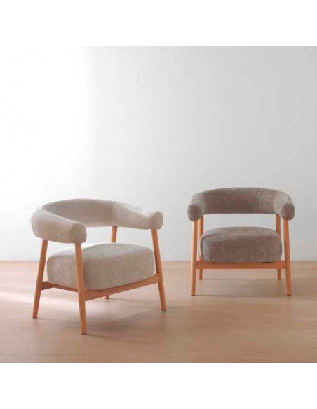 Butaca nórdica tapizada Amira