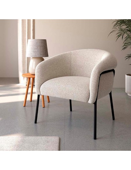 Butaca de diseño curvo Nora, tapizado nácar