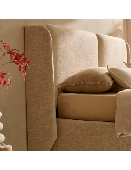 Cama tapizada con canapé Signel