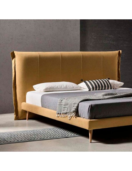Cama tapizada de diseño Serene