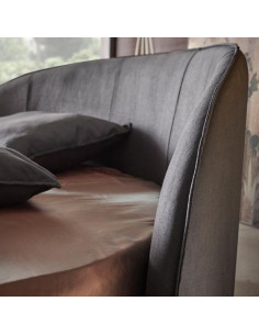 Cama redonda tapizada... 2